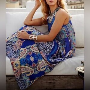 Anthropologie Ranna Gill Blue Multicolor Embellished Neckline in Size 4